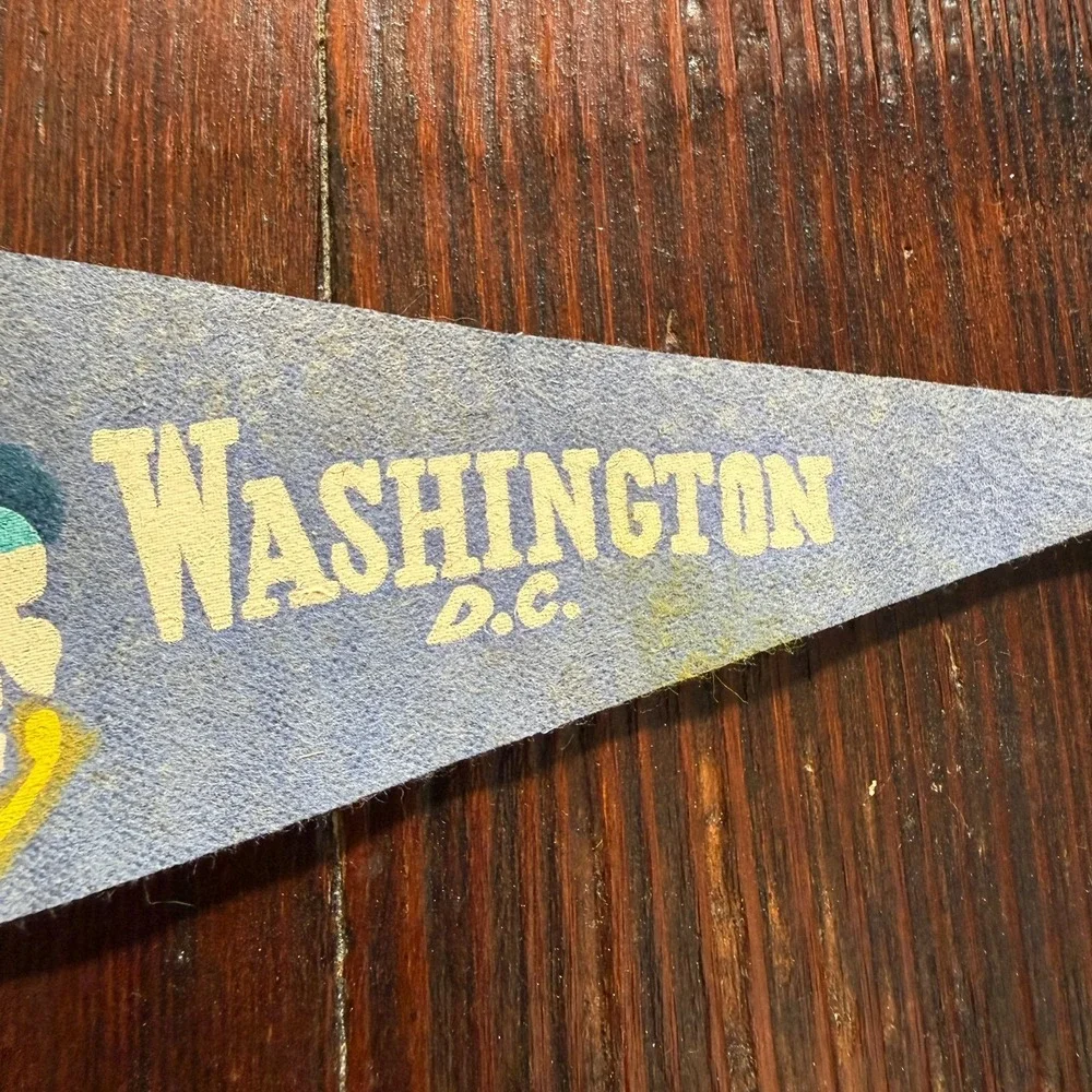 VTG‎ 1960s Washington DC Felt Pennant Blue Capitol Building